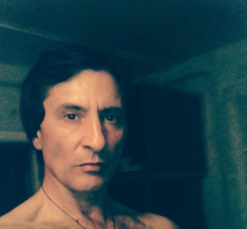  18527789  Mustang, 39 ,    