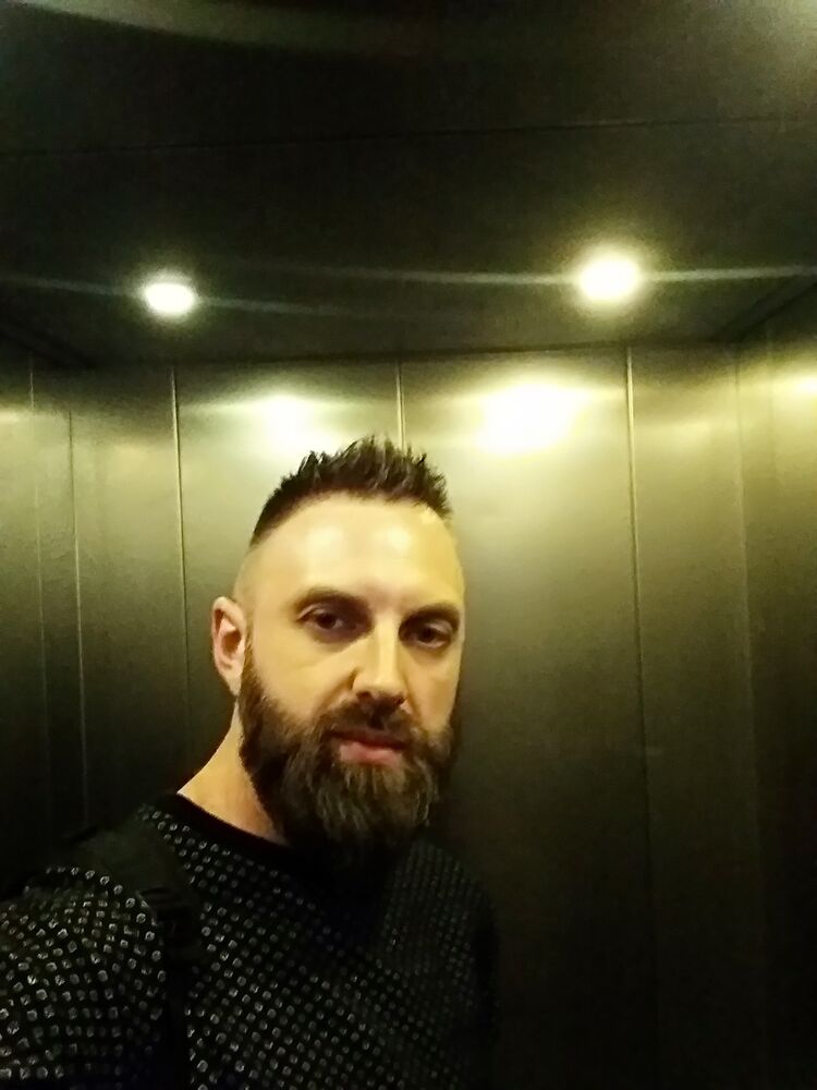  Bielsko-Biala,   , 39 ,     , c , 