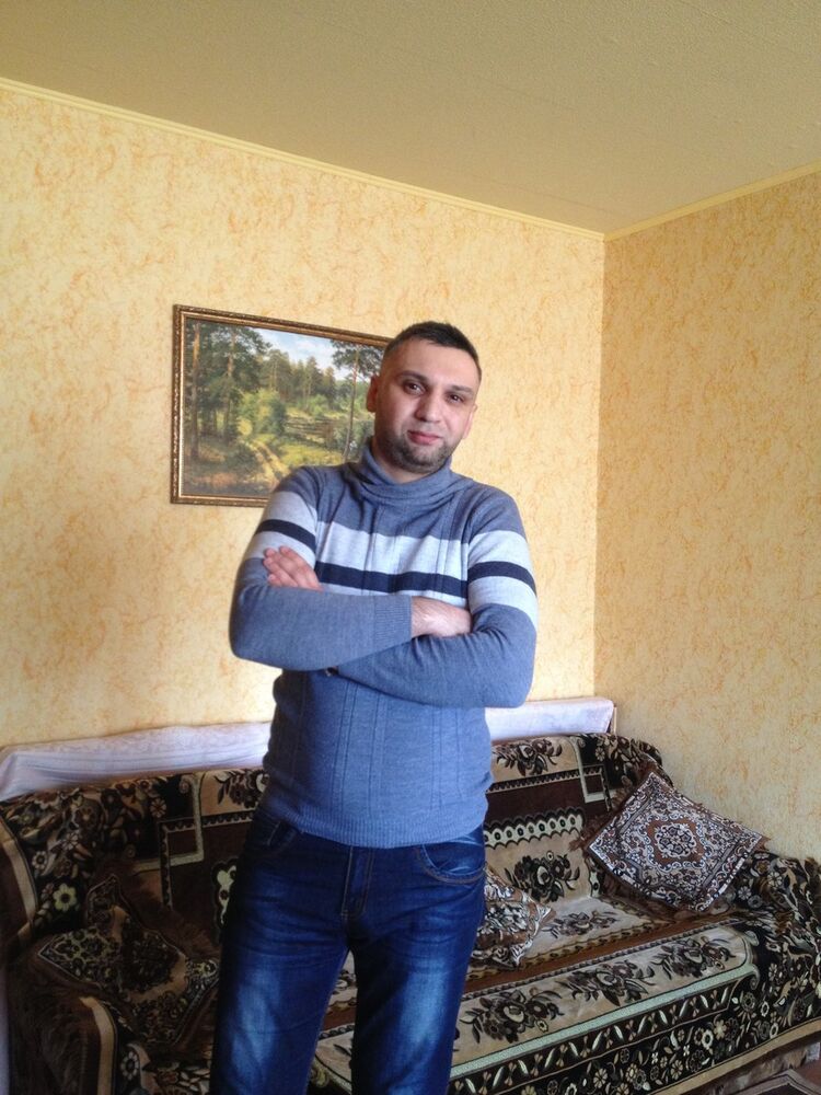  ,   Alesandro, 49 ,   ,   , c 