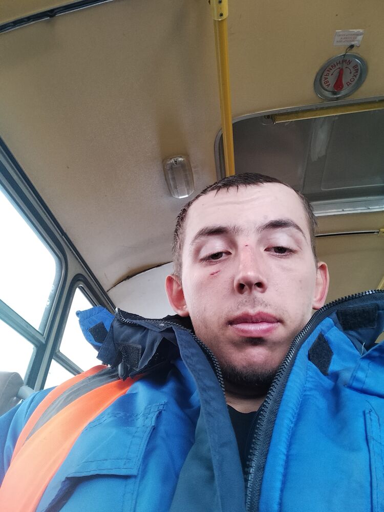  38525409  , 24 ,    