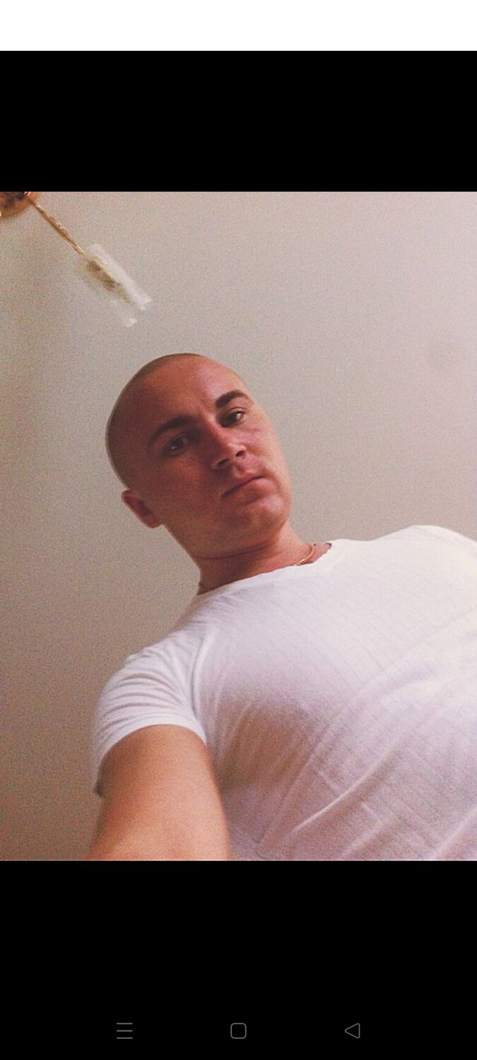  46070699  Dima, 36 ,    