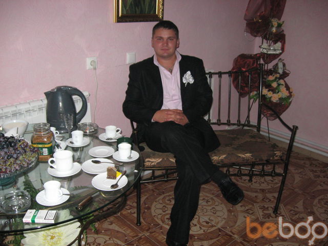  ,   Oleg, 37 ,   ,   , c 