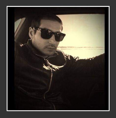  ,   GARIK, 36 ,   ,   