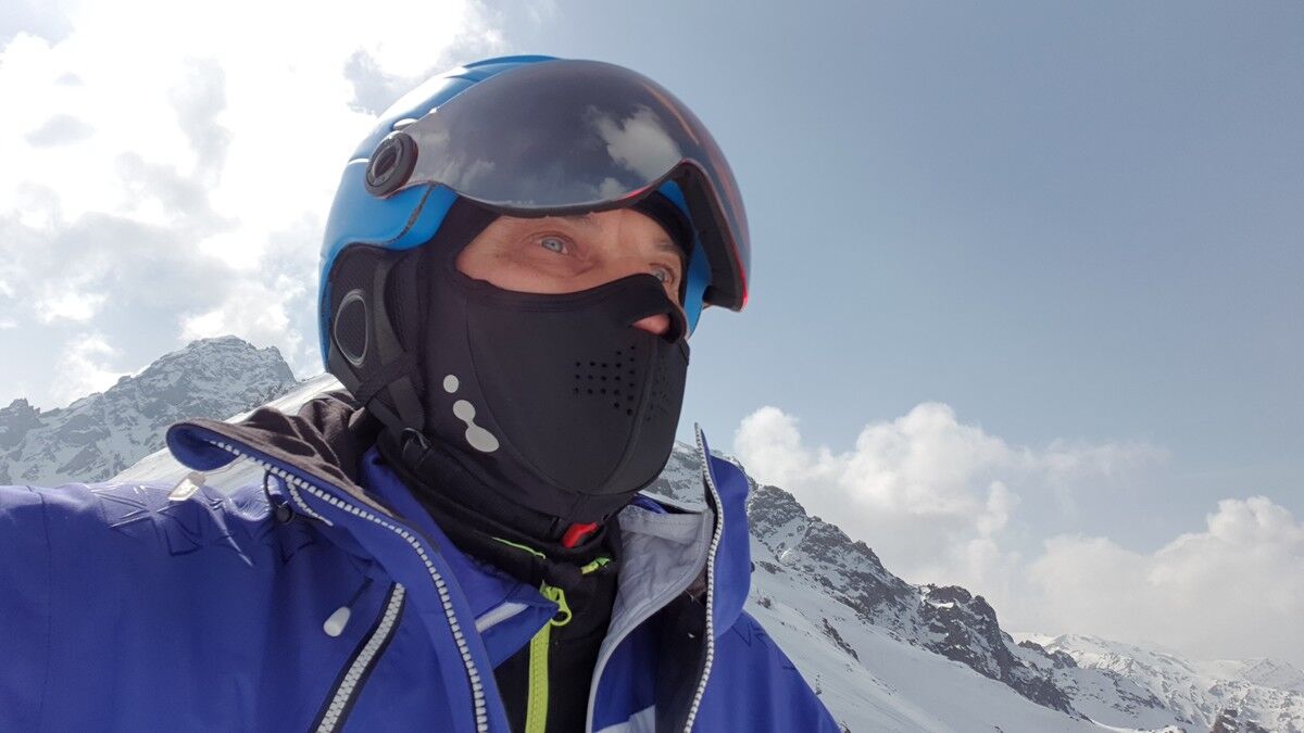  18893169  Andrey, 104 ,    