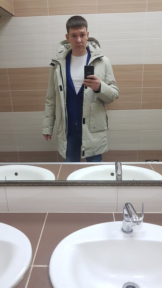  15476169  , 31 ,    