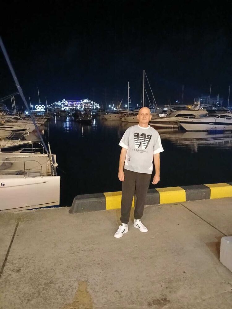  53824289  , 48 ,    