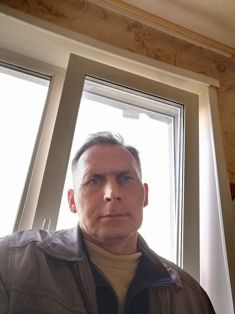  48226549  , 46 ,    