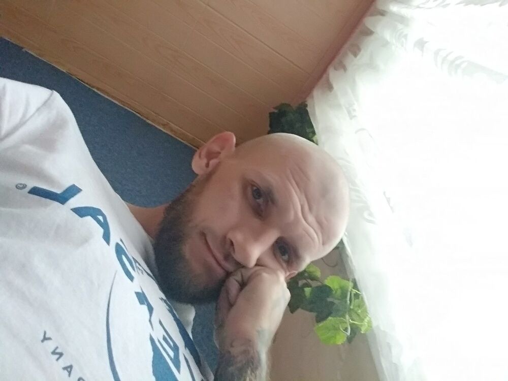  --,   , 39 ,   