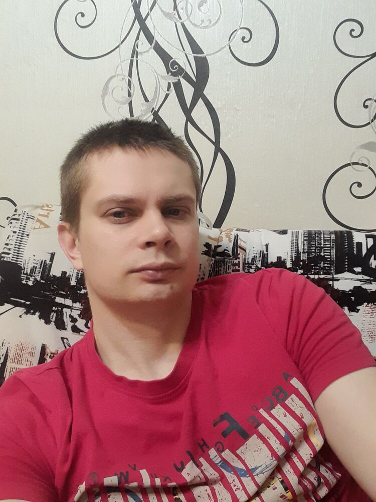  29089039  Mikhail, 33 ,    