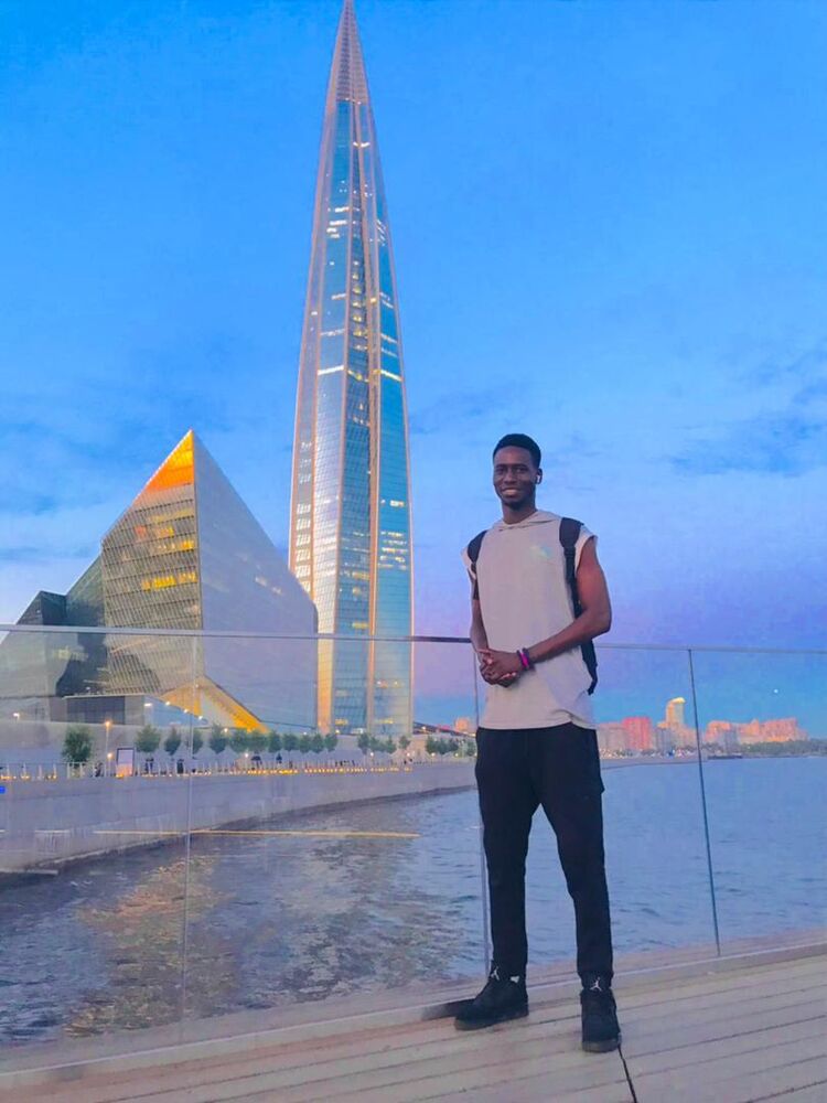  45299439   , 32 ,    -