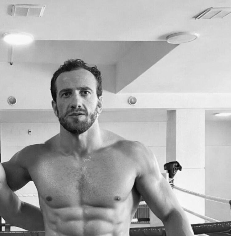 ���� 56122659 ������� Gio, 28 ���, ���� ���������� � ������