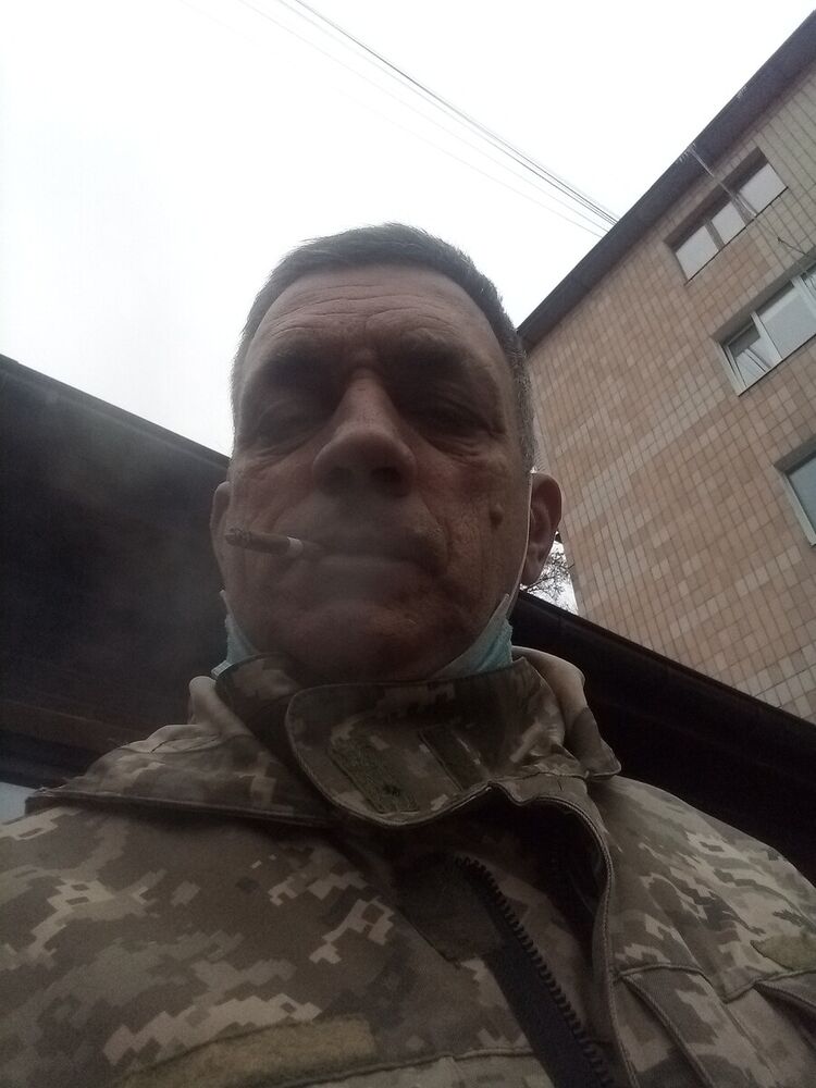  22033329  , 59 ,    