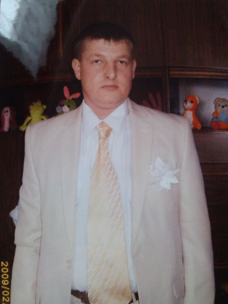  4890879  Ivan, 38 ,    