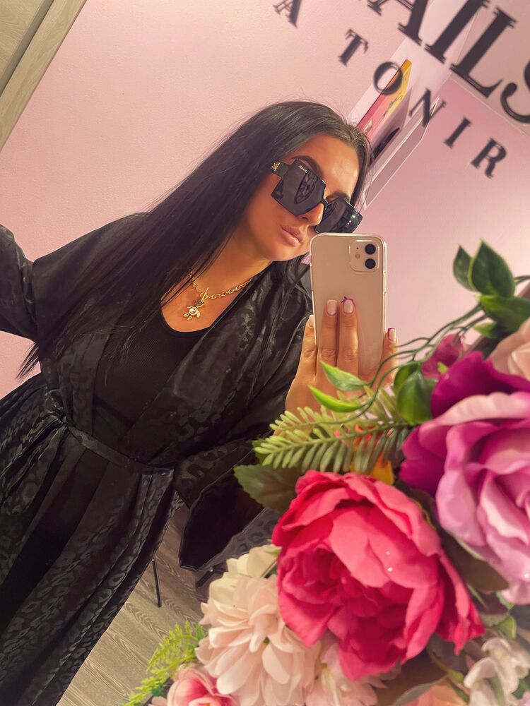  ,   Anna, 30 ,   c 