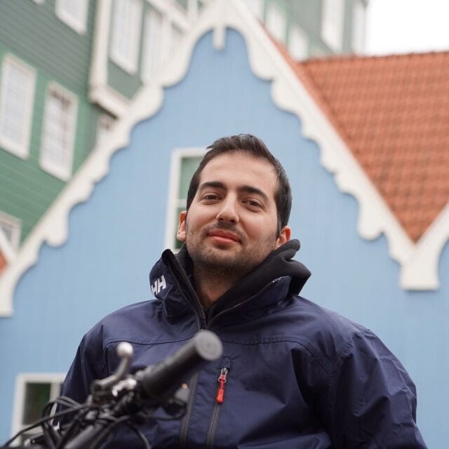  -,   Abdull, 29 ,   ,   