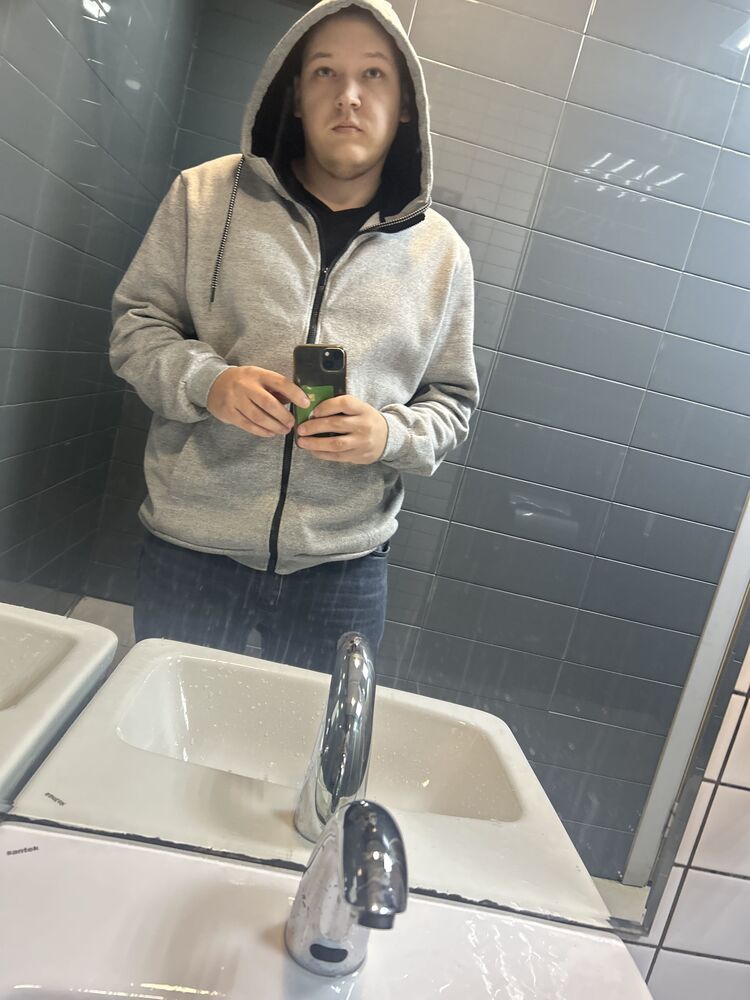  47008389  , 29 ,    