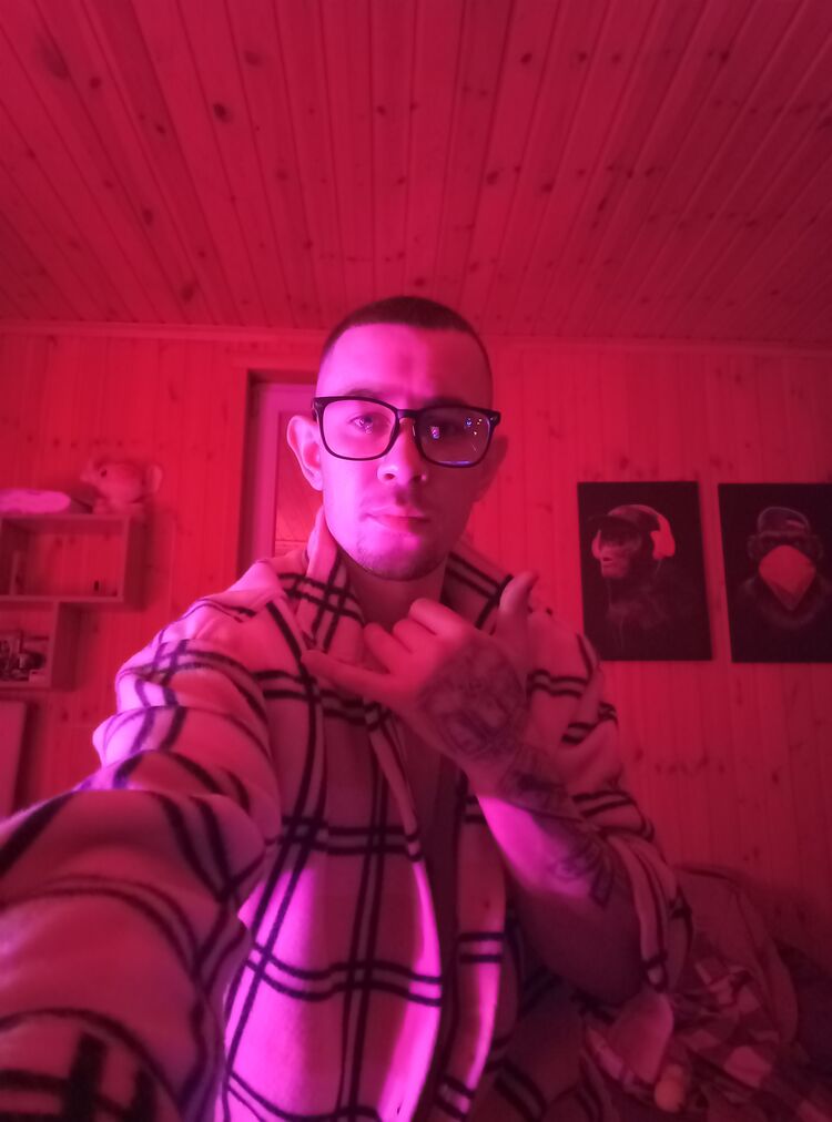  42487629  , 30 ,    