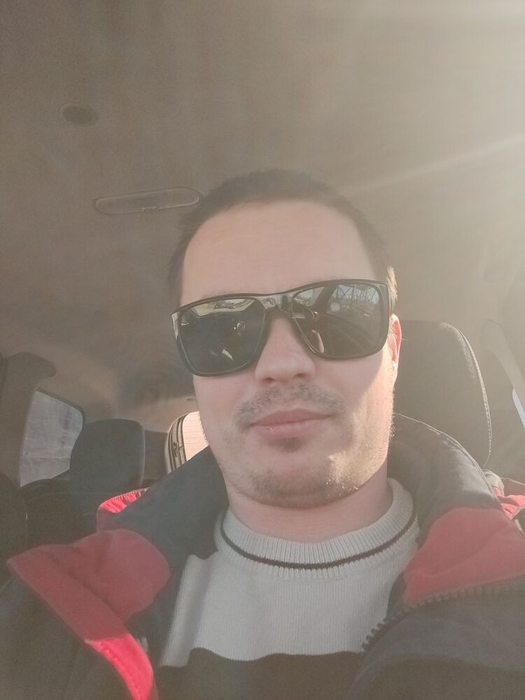  33718579  , 36 ,    