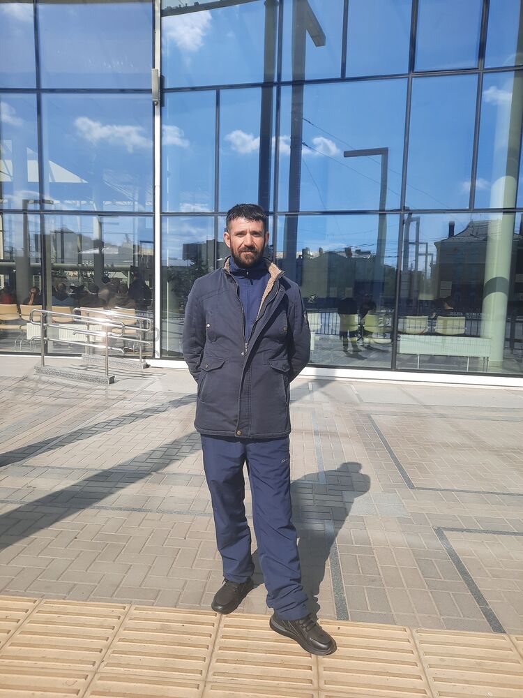  25722119  Andrey, 45 ,    