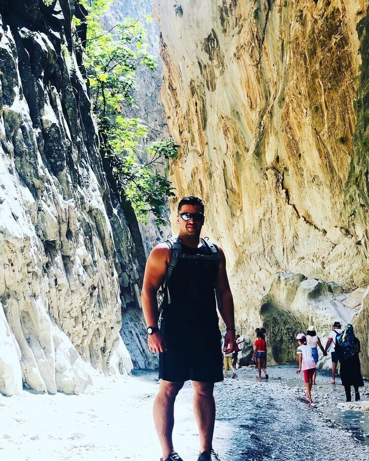  ,   Eric, 38 ,   ,   , c 