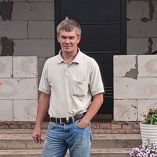  46050379  Sergei, 44 ,    