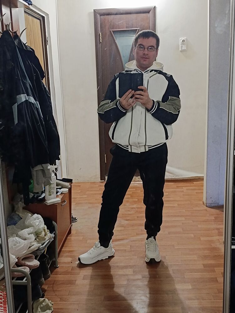  ,   Kirill, 38 ,   ,   