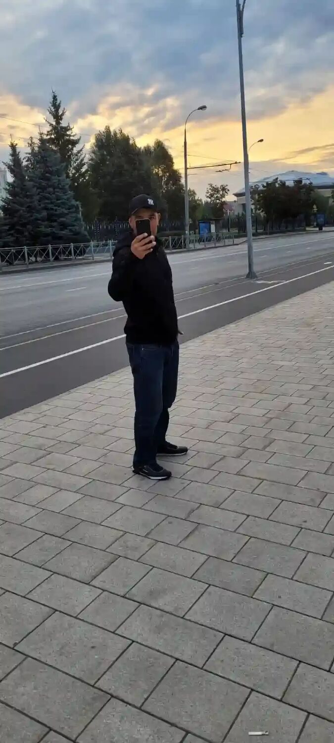  30540239  , 44 ,    
