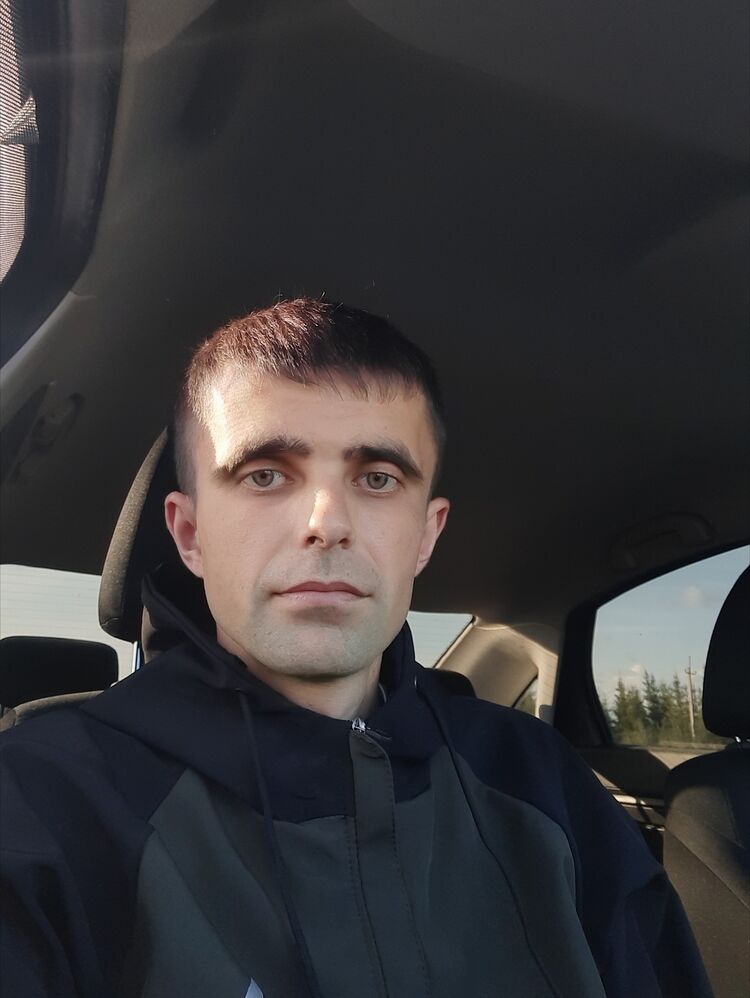  49139879  , 33 ,     