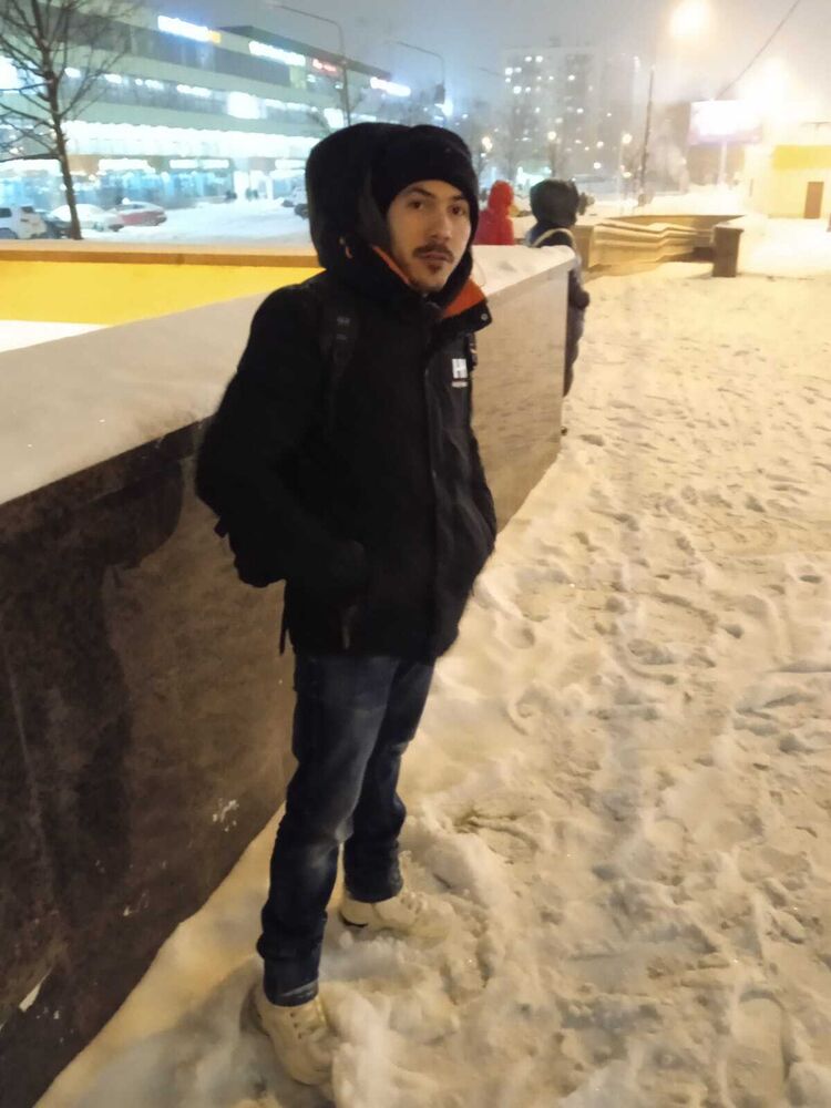  ,   Yazanni, 27 ,   ,   