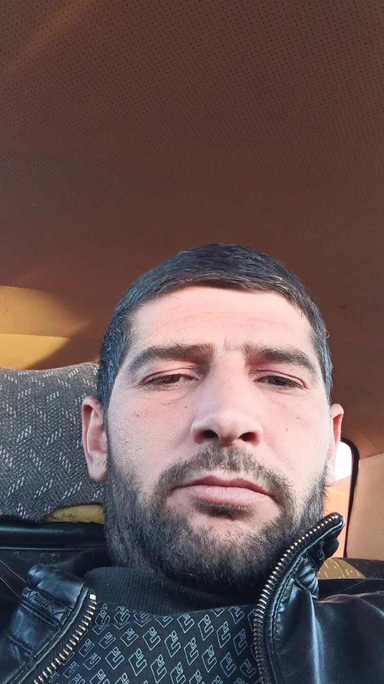  42212649  , 34 ,    
