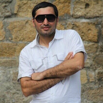  ,   Oktay, 42 ,   ,   , c , 