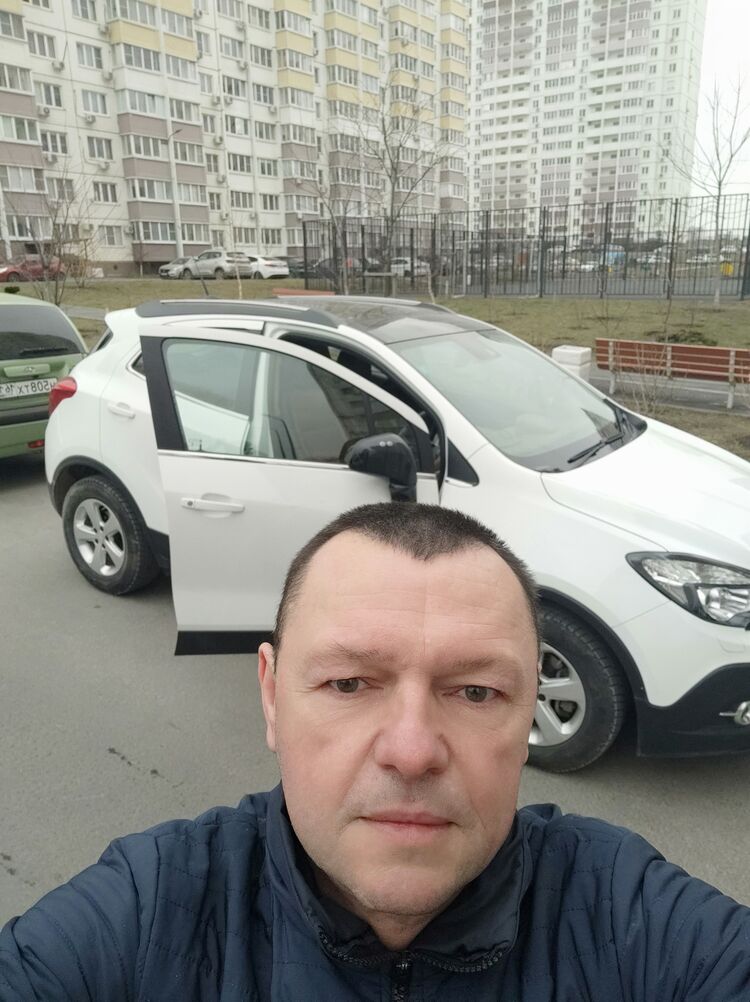 42030979  , 53 ,    