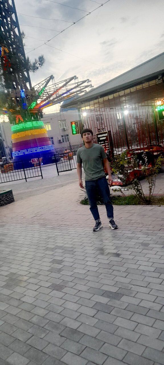  44957089  Jasurbek, 23 ,    