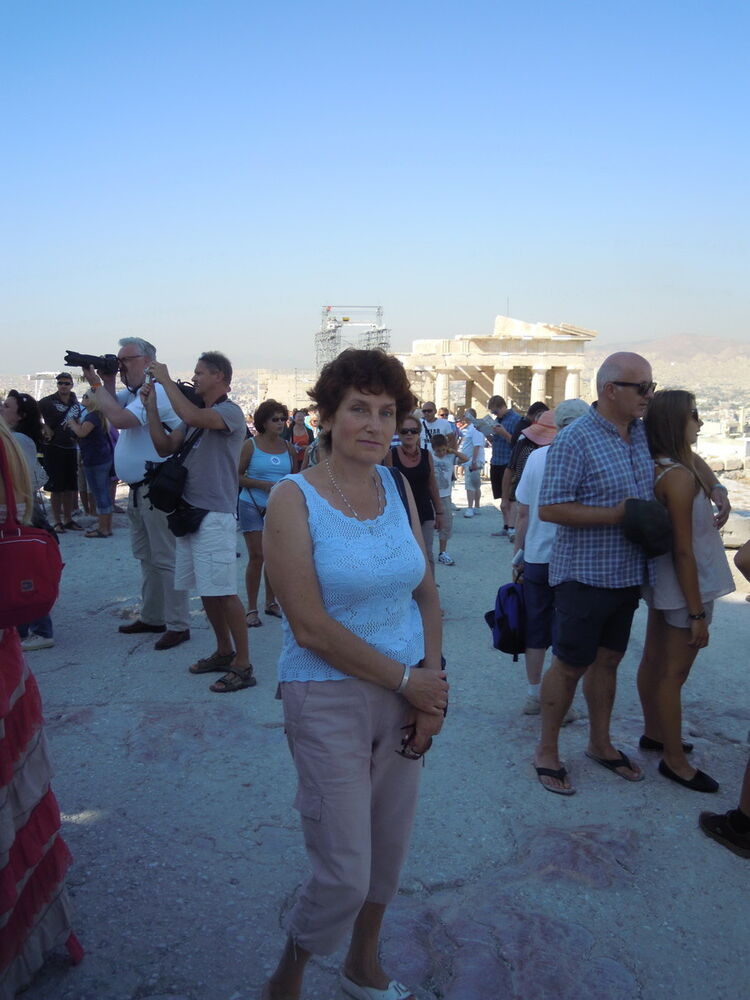  ,   Lara, 68 ,     , c 