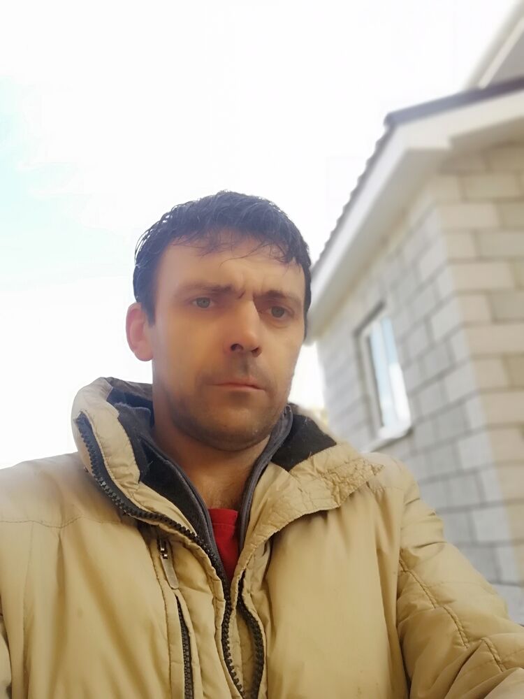  38897919  , 42 ,    