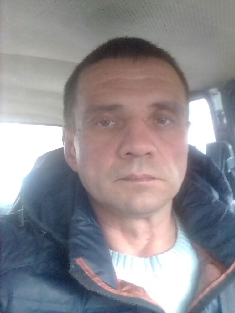  25710779  , 52 ,    