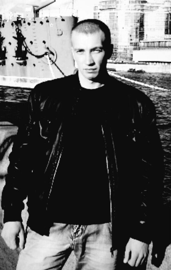  52969249  , 40 ,    -