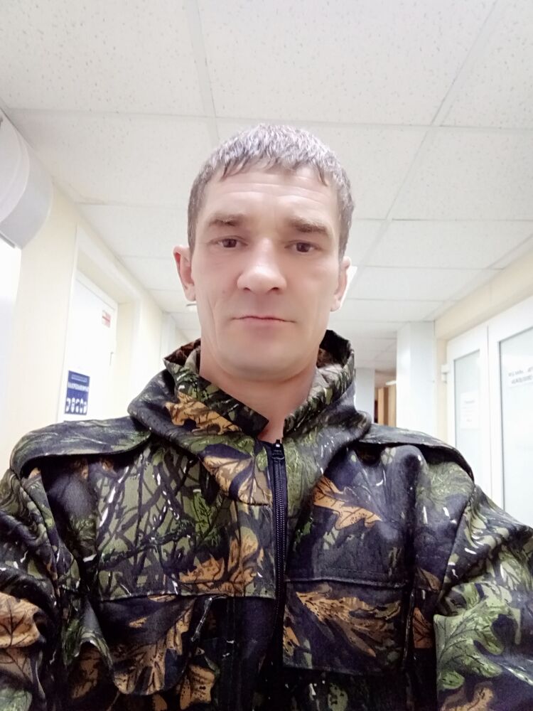  ,   Sergei, 45 ,     , c 