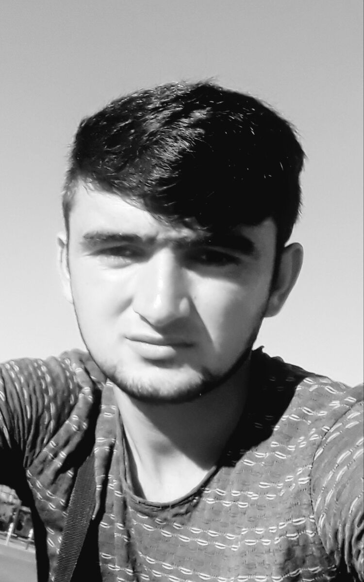  17965359  Sharif, 27 ,    