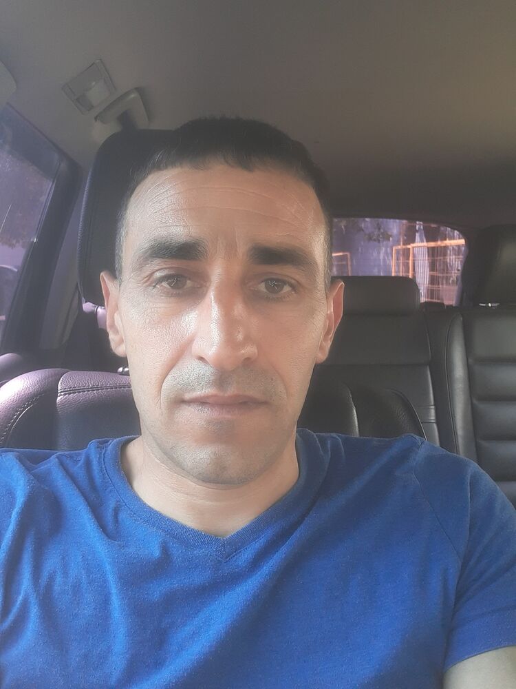  44288909  , 39 ,    