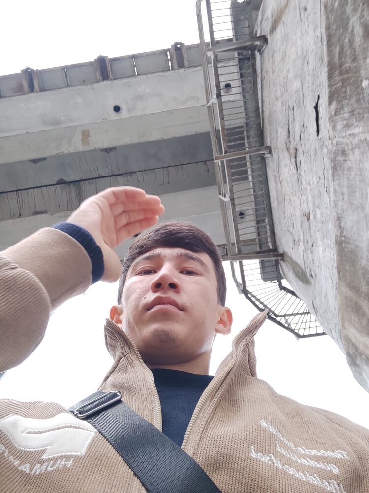  53949959  Mashrabboy, 20 ,    