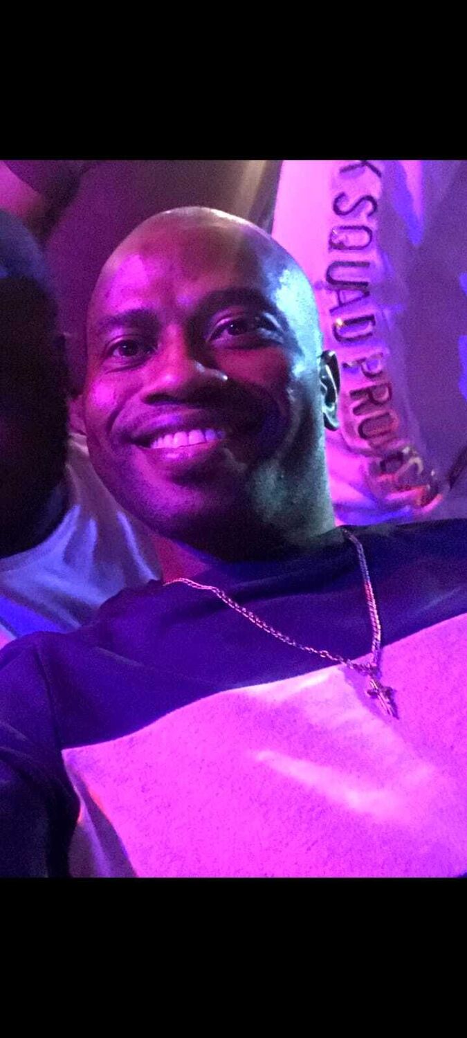 ���������� ������, ���� ������� John, 41 ���, ������������ ��� ������, ����� � ���������