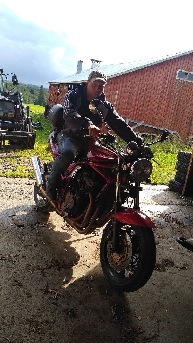  26873679  , 39 ,    
