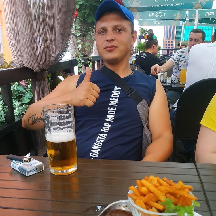  ,   Andy, 35 ,   ,   , c 