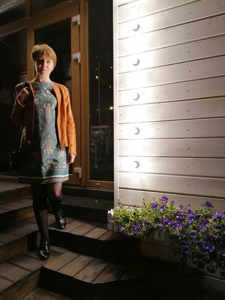  21211839  , 56 ,    -