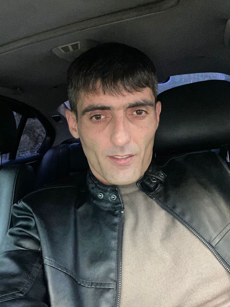  53788299  , 35 ,    