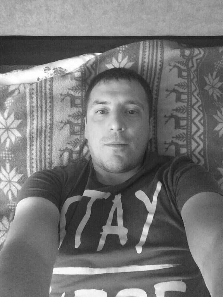  ,   Vladimir, 43 ,   ,   , c , 