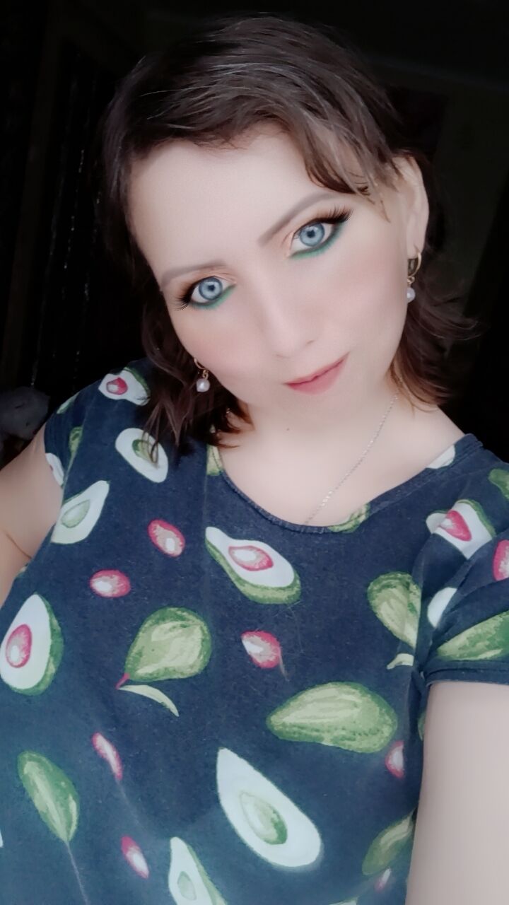  48801759  Maria, 35 ,    