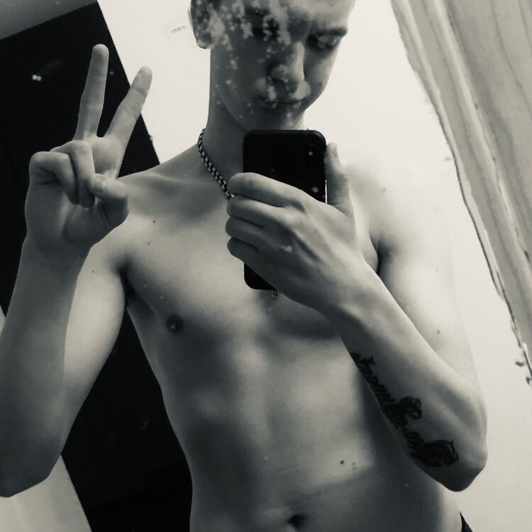  26493669   , 21 ,     