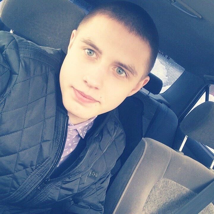  9388129  Alexander, 29 ,    